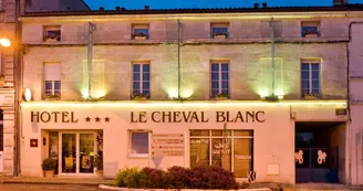 Hôtel Le Cheval Blanc Hôtel Le Cheval Blanc