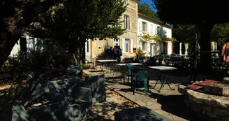 "L'Auberge du Noyer" "L'Auberge du Noyer"