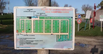 Aire de stationnement et de service camping-car - Le Moulin Aire de stationnement et de service camping-car - Le Moulin