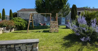 Gîte de la Bonne Chauffe - Col de Cygne Gîte de la Bonne Chauffe - Col de Cygne
