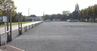 Aire de stationnement camping-car - Centre-ville de Bourcefranc Aire de stationnement camping-car - Centre-ville de Bourcefranc