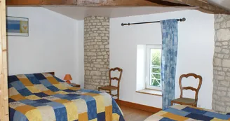 Les Grandes Chaumes - Le Fournil, Le Nid et Le Relais Les Grandes Chaumes - Le Fournil, Le Nid et Le Relais
