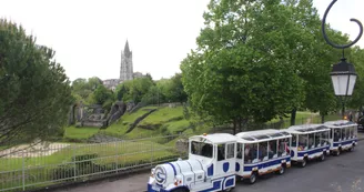 Stop tour en petit train touristique Stop tour en petit train touristique