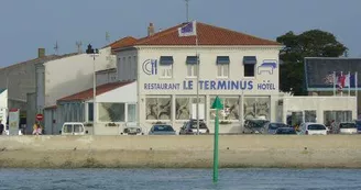 Le Terminus Le Terminus