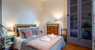 Chambres d'hôtes H. de Surgères Chambres d'hôtes H. de Surgères