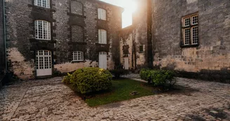 Château de Cognac - Maison des cognacs BARON OTARD & D'USSÉ Château de Cognac - Maison des cognacs BARON OTARD & D'USSÉ