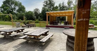 Chez Ludo - Restaurant estival de la base de loisirs de Léoville