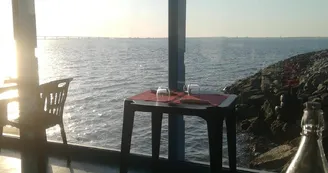 Le Bout au vent Le Bout au vent