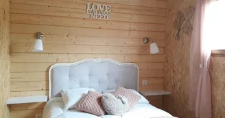 Les Pilotis du Cognac - Le Romantique Les Pilotis du Cognac - Le Romantique