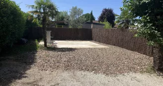 Les Pilotis du Cognac - Le Romantique Les Pilotis du Cognac - Le Romantique