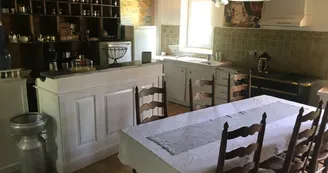 Les Chambres des Bujours Les Chambres des Bujours