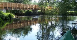 Location et randonnées en canoë kayak Location et randonnées en canoë kayak