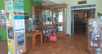Bureau d' Information Touristique - Aulnay-de-Saintonge Bureau d' Information Touristique - Aulnay-de-Saintonge