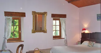 Chambre d'hôtes 7 personnes – Ferme de la Platière Chambre d'hôtes 7 personnes – Ferme de la Platière
