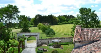 Chambres d'hôtes Domaine des Collinauds Chambres d'hôtes Domaine des Collinauds