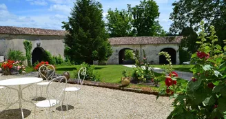 Chambres d'hôtes Domaine des Collinauds Chambres d'hôtes Domaine des Collinauds