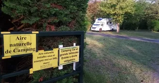 Aire naturelle Au Jardin près de l'Océan Aire naturelle Au Jardin près de l'Océan