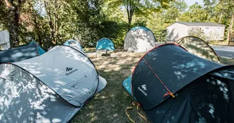 Camping Fleurs des Champs Camping Fleurs des Champs
