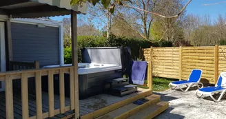 Camping Fleurs des Champs Camping Fleurs des Champs