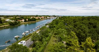 Camping Le Dauphin Camping Le Dauphin