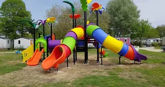 Flower Camping - Le Nauzan Plage Flower Camping - Le Nauzan Plage