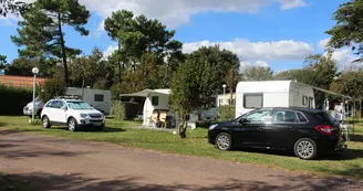 Camping Le Puits de l'Auture Camping Le Puits de l'Auture