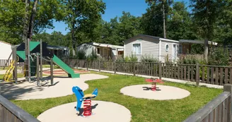 Camping Les Chèvrefeuilles Camping Les Chèvrefeuilles