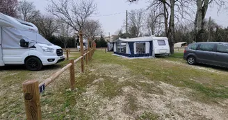 Camping Municipal de Jonzac Camping Municipal de Jonzac