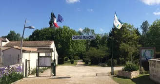 Camping Municipal Les Bords de Seugne Camping Municipal Les Bords de Seugne
