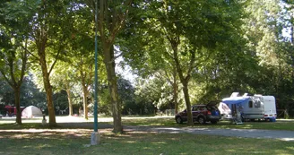 Camping Municipal Les Platanes Camping Municipal Les Platanes