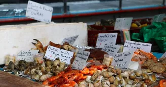 Marché de Fouras les Bains Marché de Fouras les Bains