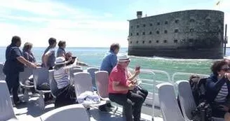 Croisières Alizé - Fouras - Tour du Fort Boyard Croisières Alizé - Fouras - Tour du Fort Boyard