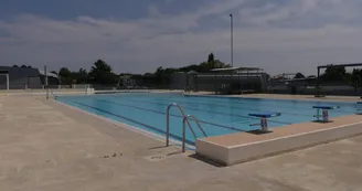 Piscine Municipale de Tonnay-Charente Piscine Municipale de Tonnay-Charente