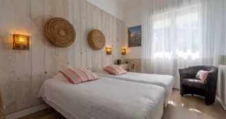 Hôtel La Roseraie Hôtel La Roseraie