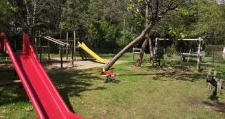 Camping L'Île aux Loisirs Camping L'Île aux Loisirs