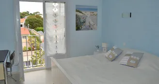 Ouest Holiday 407 - Dufourcq Bertrand