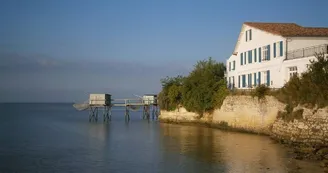 La Vieille Maison de la Douane - Robinson-Hill Valérie La Vieille Maison de la Douane - Robinson-Hill Valérie