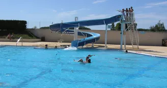 Piscine Municipale d'été Piscine Municipale d'été