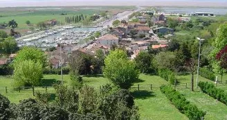 Point de vue - Le Port de Mortagne-sur-Gironde Point de vue - Le Port de Mortagne-sur-Gironde