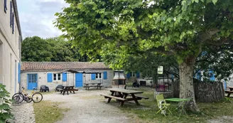 Auberge des Pertuis Auberge des Pertuis