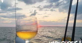 Sortie à l'heure de l'apéro en catamaran à voile - Kapalouest Sortie à l'heure de l'apéro en catamaran à voile - Kapalouest