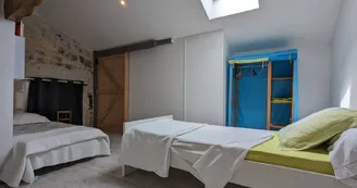 Gîte Bel - 6 pers - Piscine, parc, étang Gîte Bel - 6 pers - Piscine, parc, étang