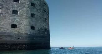 Croisière autour du Fort Boyard et escale sur l'île d'Aix Croisière autour du Fort Boyard et escale sur l'île d'Aix