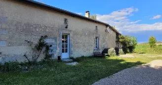 Le domaine de la Vaure Le domaine de la Vaure
