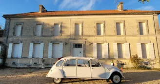 Le domaine de la Vaure Le domaine de la Vaure