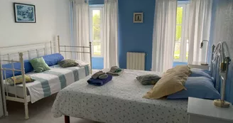 La Caz en Sol - Gite La Roche Courbon avec piscine