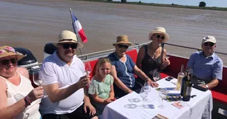 Croisières Loudenne II - Visite du château et dégustation Croisières Loudenne II - Visite du château et dégustation