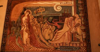 Peintures murales contemporaines dans l'église
