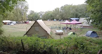 Camping insolite à la Ferme La Gravelle