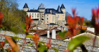 Village de Verteuil sur Charente Village de Verteuil sur Charente